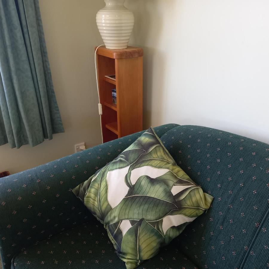 Kaipara Views Eco Lodge Glorit Bagian luar foto