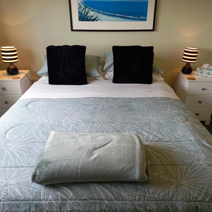 Kaipara Views Eco Lodge Glorit Bagian luar foto