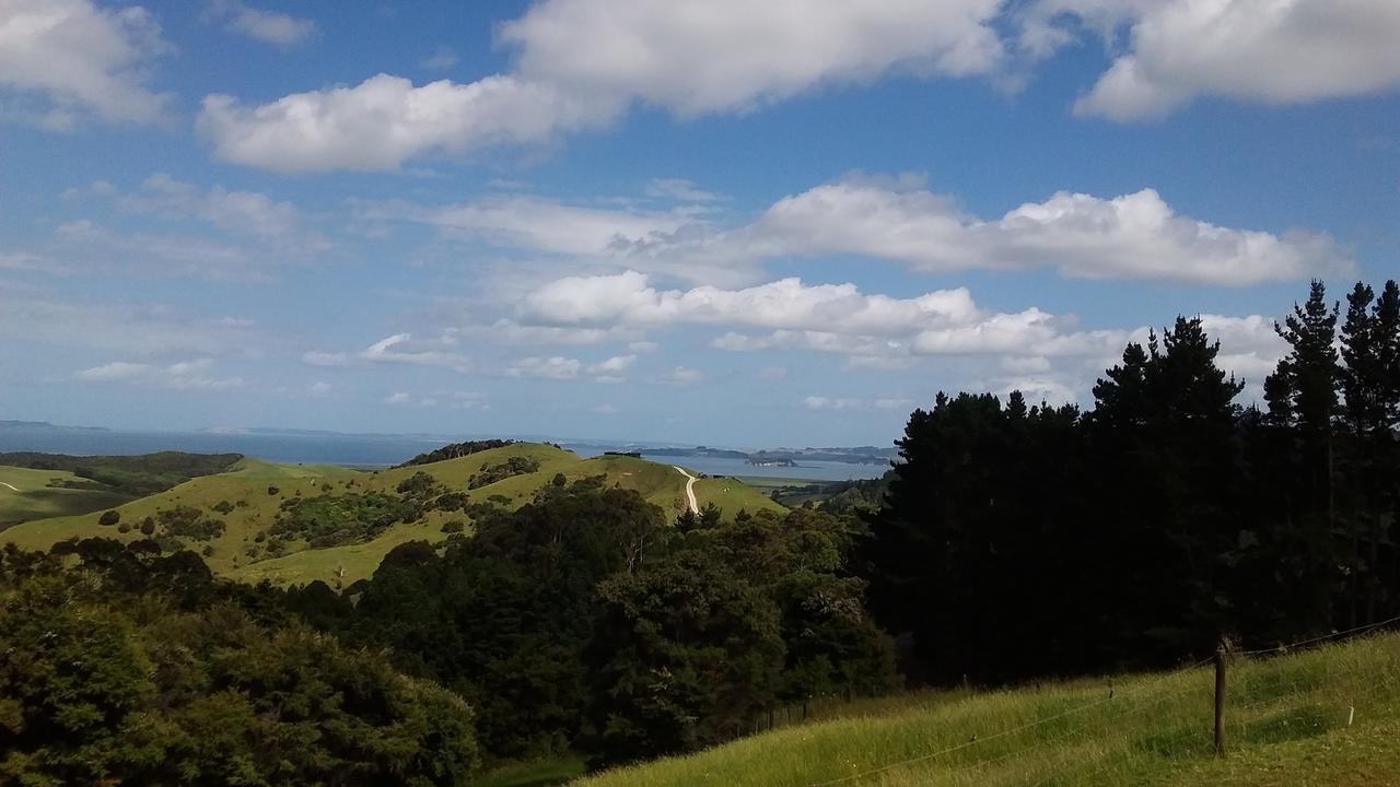Kaipara Views Eco Lodge Glorit Bagian luar foto