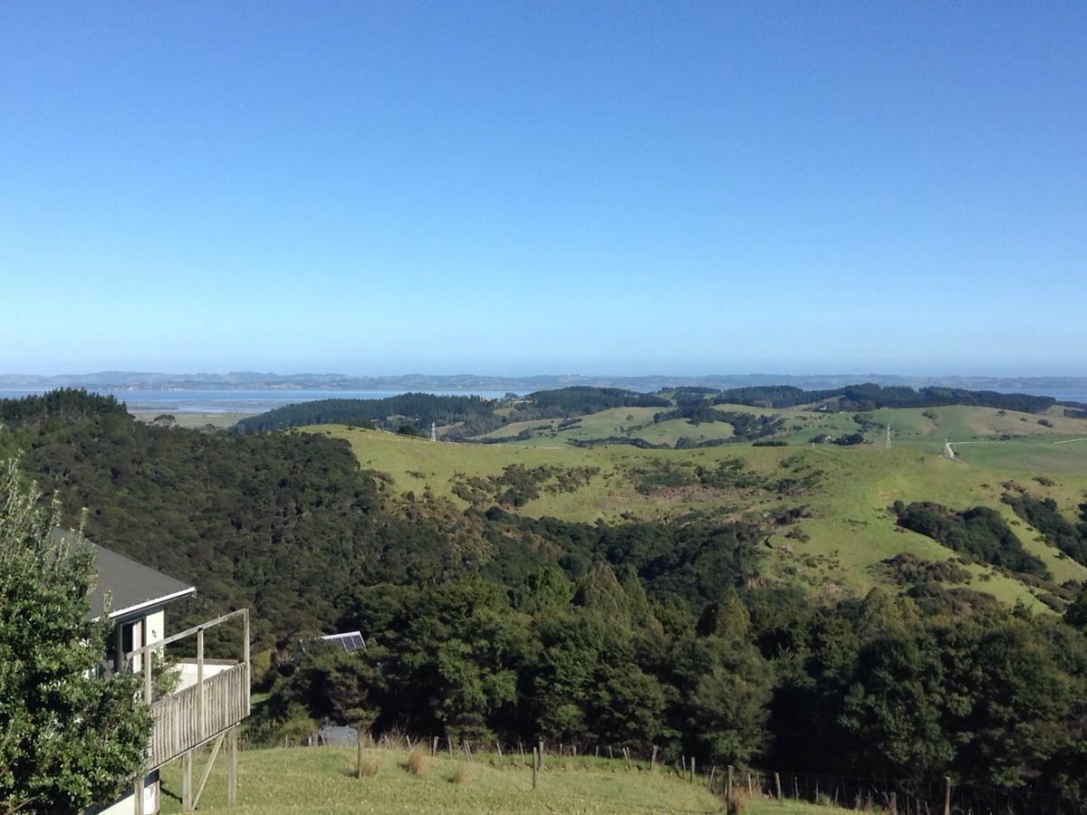 Kaipara Views Eco Lodge Glorit Bagian luar foto